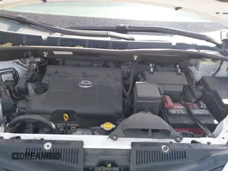 2011 Toyota Sienna LE AAS with VIN 5TDKK3DC1BS040029, listed as a IAAI auction lot 42087897 with 132,843 mi miles. Bid and sale history available at carsss.com. Image 10.