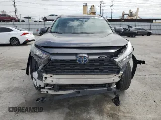 2019 Toyota RAV4 Hybrid LE with VIN 2T3MWRFV6KW004060, listed as a Copart auction lot 48172695 with 101,899 mi miles and Salvage title. Bid and sale history available at DreamBid. Image 5.