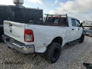 2021 Ram 3500 Tradesman with VIN 3C63RRGL3MG589464, listed as a Copart auction lot 71824574 with 108,847 mi miles and Salvage Title. Bid and sale history available at carsss.com. Image 3.