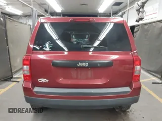 2015 Jeep Patriot Sport with VIN 1C4NJPBB3FD409993, listed as a IAAI auction lot 41847965 with 87,513 mi miles. Bid and sale history available at carsss.com. Image 16.