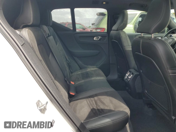 2022 Volvo XC40 Twin Plus with VIN YV4ED3UR2N2673269, listed as a Copart auction lot 60729295 with 55,521 mi miles and Salvage title. Bid and sale history available at DreamBid. Image 11.