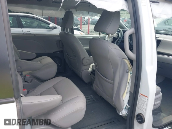 2020 Toyota Sienna XLE Auto Access Seat with VIN 5TDYZ3DC3LS048818, listed as a IAAI auction lot 42249209 with 34,812 mi miles and . Bid and sale history available at DreamBid. Image 8.