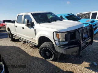 2018 Ford F-350 XL с VIN 1FT8W3BT7JEB64795, выставлен на аукционе Copart как лот 85043604 с пробегом Не указан миль и Списание • Salvage title. История ставок и продаж доступна на DreamBid. Изображение 4.