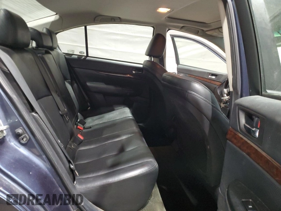 2014 Subaru Legacy Limited z VIN 4S3BMBM60E3002165, wystawiony jako Copart lot #57553175 z przebiegiem 150 422 mil mil oraz Szkoda całkowita • Salvage title. Historia ofert i sprzedaży dostępna na DreamBid. Obrazek 10.