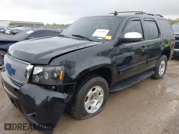 2009 Chevrolet Tahoe 2LT z VIN 1GNFK23009R296956, wystawiony jako IAAI lot #42143854 z przebiegiem 162 156 mil mil oraz . Historia ofert i sprzedaży dostępna na DreamBid. Obrazek 2.