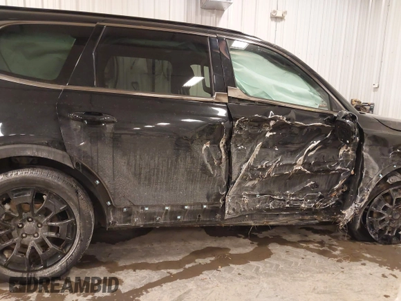 2021 Kia Telluride EX with VIN 5XYP3DHC5MG105113, listed as a IAAI auction lot 41395778 with 90,353 mi miles and . Bid and sale history available at DreamBid. Image 13.