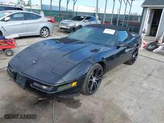 1995 Chevrolet Corvette with VIN 1G1YY32P3S5103855, listed as a IAAI auction lot 41853193 with 71,926 mi miles. Bid and sale history available at carsss.com. Image 18.