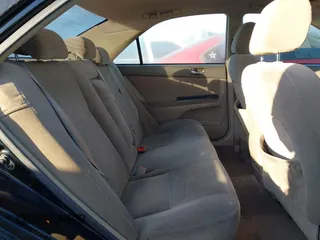 2006 Toyota Camry STD with VIN 4T1BE32K16U165708, listed as a IAAI auction lot 42138137 with 156,438 mi miles and . Bid and sale history available at DreamBid. Image 8.