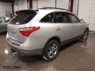 2012 Hyundai Veracruz Limited with VIN KM8NUDCC7CU198995, listed as a IAAI auction lot 41417372 with 140,824 mi miles. Bid and sale history available at carsss.com. Image 4.