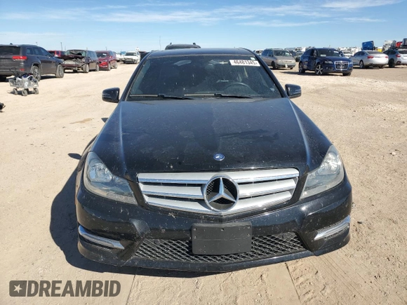2013 Mercedes-Benz C 250 Sport z VIN WDDGF4HB4DA823093, wystawiony jako Copart lot #46481345 z przebiegiem 83 221 mil mil oraz Szkoda całkowita • Salvage title. Historia ofert i sprzedaży dostępna na DreamBid. Obrazek 5.