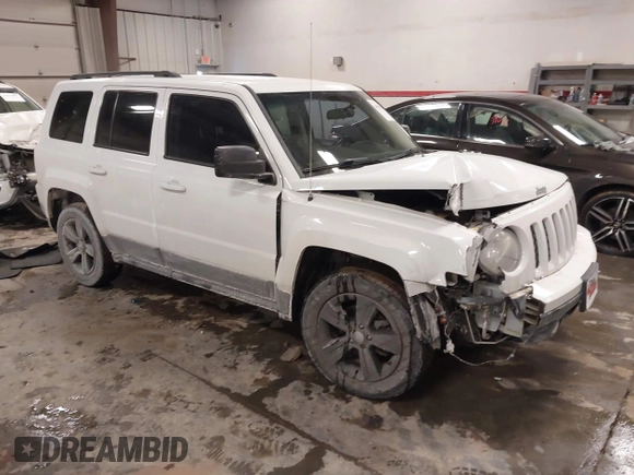 2014 Jeep Patriot Latitude with VIN 1C4NJRFB4ED864114, listed as a IAAI auction lot 41639732 with 103,119 mi miles. Bid and sale history available at carsss.com. Image 1.