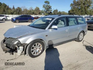 2003 Volkswagen Passat z VIN WVWVH63B33E316580, wystawiony jako Copart lot #78719534 z przebiegiem 208 506 mil mil oraz Czysty tytuł • Clean title. Historia ofert i sprzedaży dostępna na DreamBid. Obrazek 1.