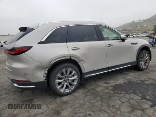 2024 Mazda CX-90 Premium Plus z VIN JM3KKEHD6R1187248, wystawiony jako Copart lot #55606165 z przebiegiem Nie podano mil oraz Szkoda całkowita • Salvage title. Historia ofert i sprzedaży dostępna na DreamBid. Obrazek 3.