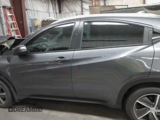 2021 Honda HR-V EX-L with VIN 3CZRU5H79MM706438, listed as a IAAI auction lot 41725466 with 1 mi miles. Bid and sale history available at carsss.com. Image 14.