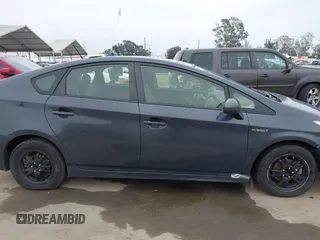 2014 Toyota Prius Four with VIN JTDKN3DU1E1753031, listed as a IAAI auction lot 42189474 with 103,472 mi miles. Bid and sale history available at carsss.com. Image 13.