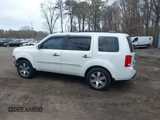 2013 Honda Pilot Touring with VIN 5FNYF4H96DB031577, listed as a IAAI auction lot 41699838 with 180,876 mi miles. Bid and sale history available at carsss.com. Image 14.