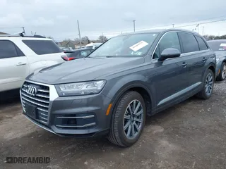 2018 Audi Q7 Premium Plus with VIN WA1LAAF76JD039992, listed as a IAAI auction lot 41880935 with 74,095 mi miles. Bid and sale history available at carsss.com. Image 18.