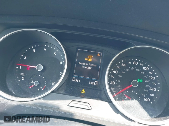 2019 Volkswagen Tiguan SE with VIN 3VV2B7AX5KM198454, listed as a IAAI auction lot 42033410 with 64,381 mi miles and . Bid and sale history available at DreamBid. Image 7.
