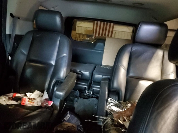 2011 GMC Yukon SLT with VIN 1GKS2CE05BR139136, listed as a Copart auction lot 89395985 with 245,690 mi miles and Salvage Title. Bid and sale history available at carsss.com. Image 10.