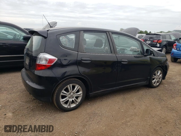 2010 Honda Fit Sport with VIN JHMGE8H68AS005586, listed as a Copart auction lot 57582755 with 109,872 mi miles and Salvage title. Bid and sale history available at DreamBid. Image 3.