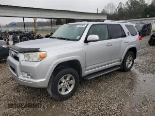 2011 Toyota 4Runner SR5 z VIN JTEZU5JR8B5022531, wystawiony jako Copart lot #47465925 z przebiegiem 270 895 mil mil oraz Szkoda całkowita • Salvage title. Historia ofert i sprzedaży dostępna na DreamBid. Obrazek 1.