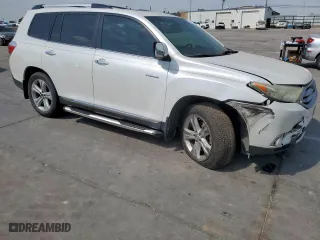 2013 Toyota Highlander Limited with VIN 5TDYK3EH2DS095659, listed as a Copart auction lot 52551495 with 127,073 mi miles and Salvage Title. Bid and sale history available at carsss.com. Image 4.