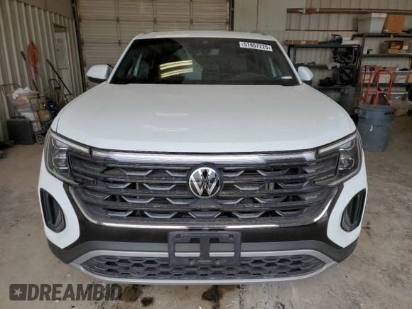 2024 Volkswagen Atlas SE z VIN 1V2JE2CA6RC225765, wystawiony jako Copart lot #51457225 z przebiegiem 16 604 mil mil oraz Szkoda całkowita • Salvage title. Historia ofert i sprzedaży dostępna na DreamBid. Obrazek 5.
