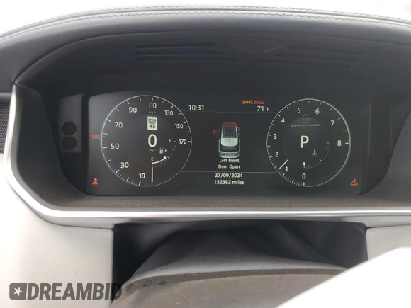 2017 Land Rover Range Rover with VIN SALGV5FE2HA360806, listed as a Copart auction lot 73036034 with 132,382 mi miles and Salvage title. Bid and sale history available at DreamBid. Image 9.