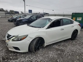 2017 Nissan Altima 2.5 SV with VIN 1N4AL3APXHC272256, listed as a Copart auction lot 86733824 with 91,896 mi miles and Salvage Title. Bid and sale history available at carsss.com. Image 1.