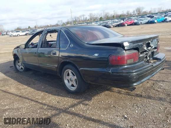 1995 Chevrolet Caprice with VIN 1G1BL52P3SR145712, listed as a IAAI auction lot 41954561 with Not Provided miles and . Bid and sale history available at DreamBid. Image 3.