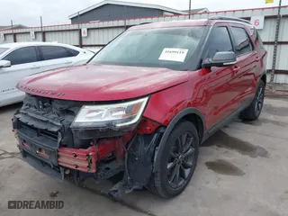2019 Ford Explorer XLT with VIN 1FM5K7D81KGA22023, listed as a IAAI auction lot 41699119 with 75,247 mi miles. Bid and sale history available at carsss.com. Image 23.