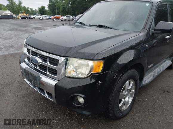2008 Ford Escape Limited z VIN 1FMCU94138KA71570, wystawiony jako IAAI lot #42652436 z przebiegiem 135 542 mil mil oraz . Historia ofert i sprzedaży dostępna na DreamBid. Obrazek 6.