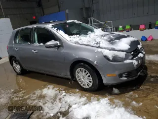 2010 Volkswagen Golf с VIN WVWDB7AJ3AW163879, выставлен на аукционе Copart как лот 44645455 с пробегом 61 139 миль миль и Списание • Salvage title. История ставок и продаж доступна на DreamBid. Изображение 4.