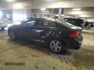 2015 Volvo S60 T5 Premier z VIN YV1612TK3F2356840, wystawiony jako Copart lot #88741865 z przebiegiem 174 030 mil mil oraz Czysty tytuł • Clean title. Historia ofert i sprzedaży dostępna na DreamBid. Obrazek 2.