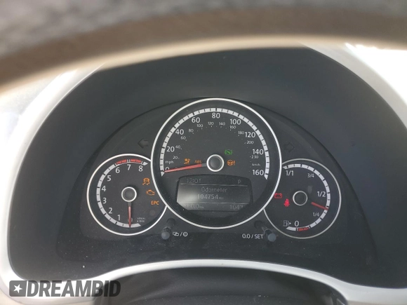 2015 Volkswagen Beetle 1.8T с VIN 3VW517AT5FM804169, выставлен на аукционе Copart как лот 65981544 с пробегом 104 754 миль миль и Списание • Salvage title. История ставок и продаж доступна на DreamBid. Изображение 9.