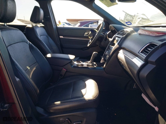 2018 Ford Explorer Limited with VIN 1FM5K7FH5JGB07443, listed as a IAAI auction lot 41251705 with 59,764 mi miles. Bid and sale history available at carsss.com. Image 5.