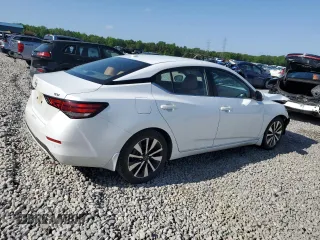 2024 Nissan Sentra SV z VIN 3N1AB8CV9RY216004, wystawiony jako Copart lot #54932505 z przebiegiem 60 872 mil mil oraz Szkoda całkowita • Salvage title. Historia ofert i sprzedaży dostępna na DreamBid. Obrazek 3.