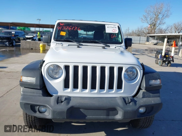 2020 Jeep Wrangler Unlimited Sport S z VIN 1C4HJXDG2LW335973, wystawiony jako IAAI lot #41376136 z przebiegiem 50 623 mil mil oraz . Historia ofert i sprzedaży dostępna na DreamBid. Obrazek 13.