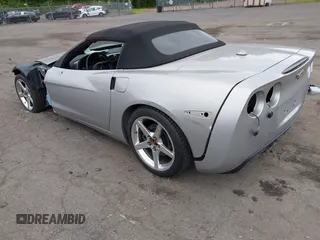 2005 Chevrolet Corvette with VIN 1G1YY34UX55125083, listed as a IAAI auction lot 42276103 with 29,167 mi miles and . Bid and sale history available at DreamBid. Image 3.