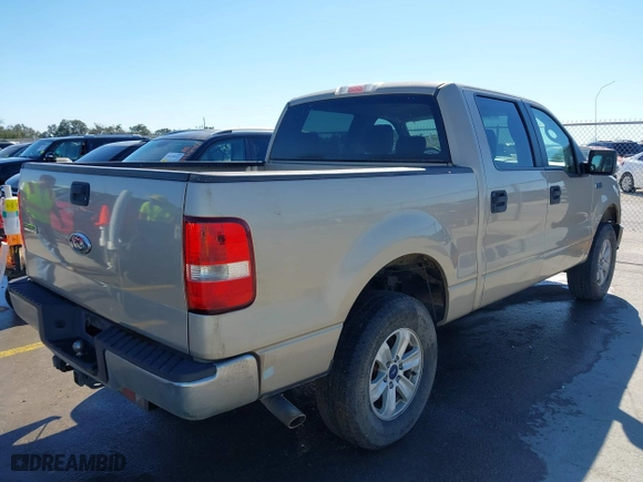 2007 Ford F-150 XLT with VIN 1FTRW12W67KC87730, listed as a IAAI auction lot 41657957 with 142,982 mi miles. Bid and sale history available at carsss.com. Image 4.