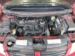 2005 Dodge Caravan SXT with VIN 2D4GP44LX5R210076, listed as a IAAI auction lot 41856927 with 291,712 mi miles and . Bid and sale history available at carsss.com. Image 10.