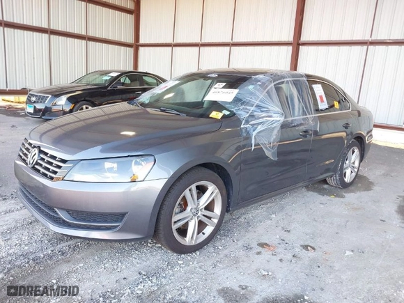2014 Volkswagen Passat TDI SE w/Sunroof with VIN 1VWBN7A32EC059503, listed as a IAAI auction lot 40876045 with 1 mi miles. Bid and sale history available at carsss.com. Image 2.