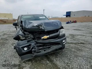 2017 Chevrolet Colorado 2WD Z71 with VIN 1GCGSDEN8H1215457, listed as a Copart auction lot 43174685 with 98,997 mi miles and Salvage Title. Bid and sale history available at carsss.com. Image 10.