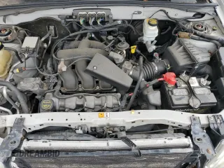 2008 Ford Escape Limited with VIN 1FMCU04188KB34707, listed as a Copart auction lot 62664405 with 204,695 mi miles and Salvage title. Bid and sale history available at DreamBid. Image 12.