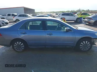 2007 Honda Accord LX с VIN 1HGCM56487A088049, выставлен на аукционе IAAI как лот 42103774 с пробегом 219 770 миль миль и . История ставок и продаж доступна на DreamBid. Изображение 14.