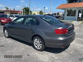 2011 Volkswagen Jetta SE with VIN 3VWDX7AJ1BM378306, listed as a Copart auction lot 52216155 with 62,386 mi miles and Clean title. Bid and sale history available at DreamBid. Image 3.