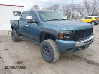 2011 Chevrolet Silverado 1500 LT with VIN 3GCPKSE31BG168056, listed as a IAAI auction lot 41877462 with 148,638 mi miles and . Bid and sale history available at DreamBid. Image 1.