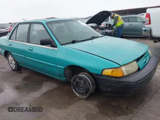 1994 Ford Escort z VIN 3FARP13J0RR121191, wystawiony jako IAAI lot #42202443 z przebiegiem 111 111 mil mil oraz . Historia ofert i sprzedaży dostępna na DreamBid. Obrazek 1.