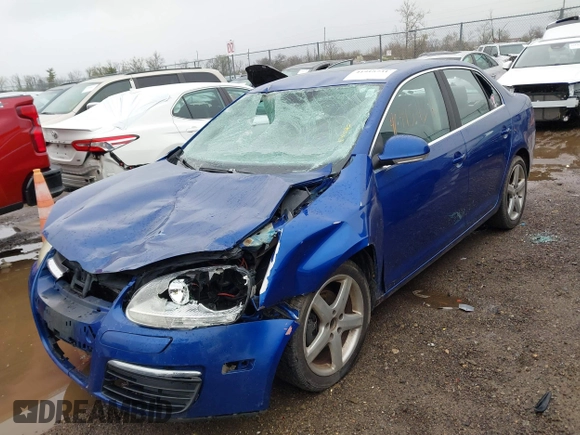 2008 Volkswagen Jetta SE с VIN 3VWRM71K18M043384, выставлен на аукционе IAAI как лот 41915731 с пробегом 137 718 миль миль и . История ставок и продаж доступна на DreamBid. Изображение 18.