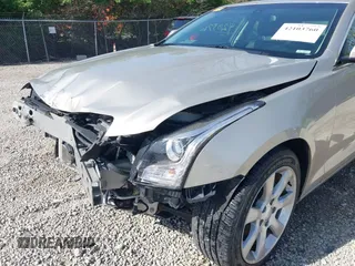 2014 Cadillac ATS Standard AWD z VIN 1G6AG5RXXE0167182, wystawiony jako IAAI lot #42103760 z przebiegiem 66 653 mil mil oraz . Historia ofert i sprzedaży dostępna na DreamBid. Obrazek 19.